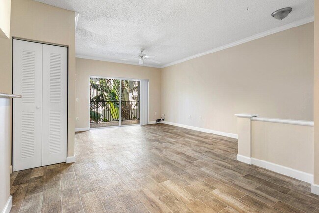 Building Photo - 3314 Tuscany Way