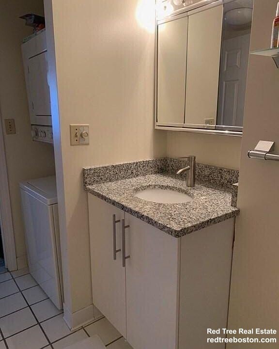 Building Photo - 59 Brainerd Rd