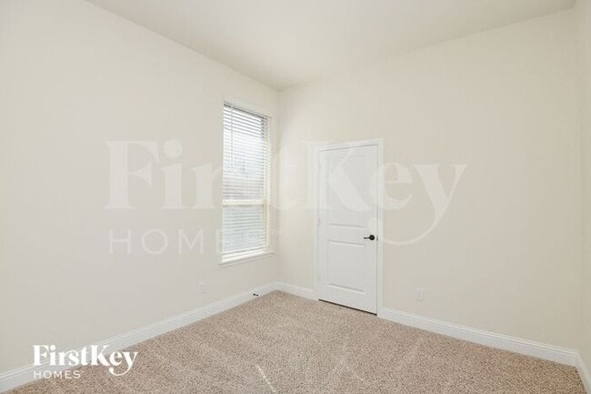 Building Photo - 15229 Holly Bay Ct