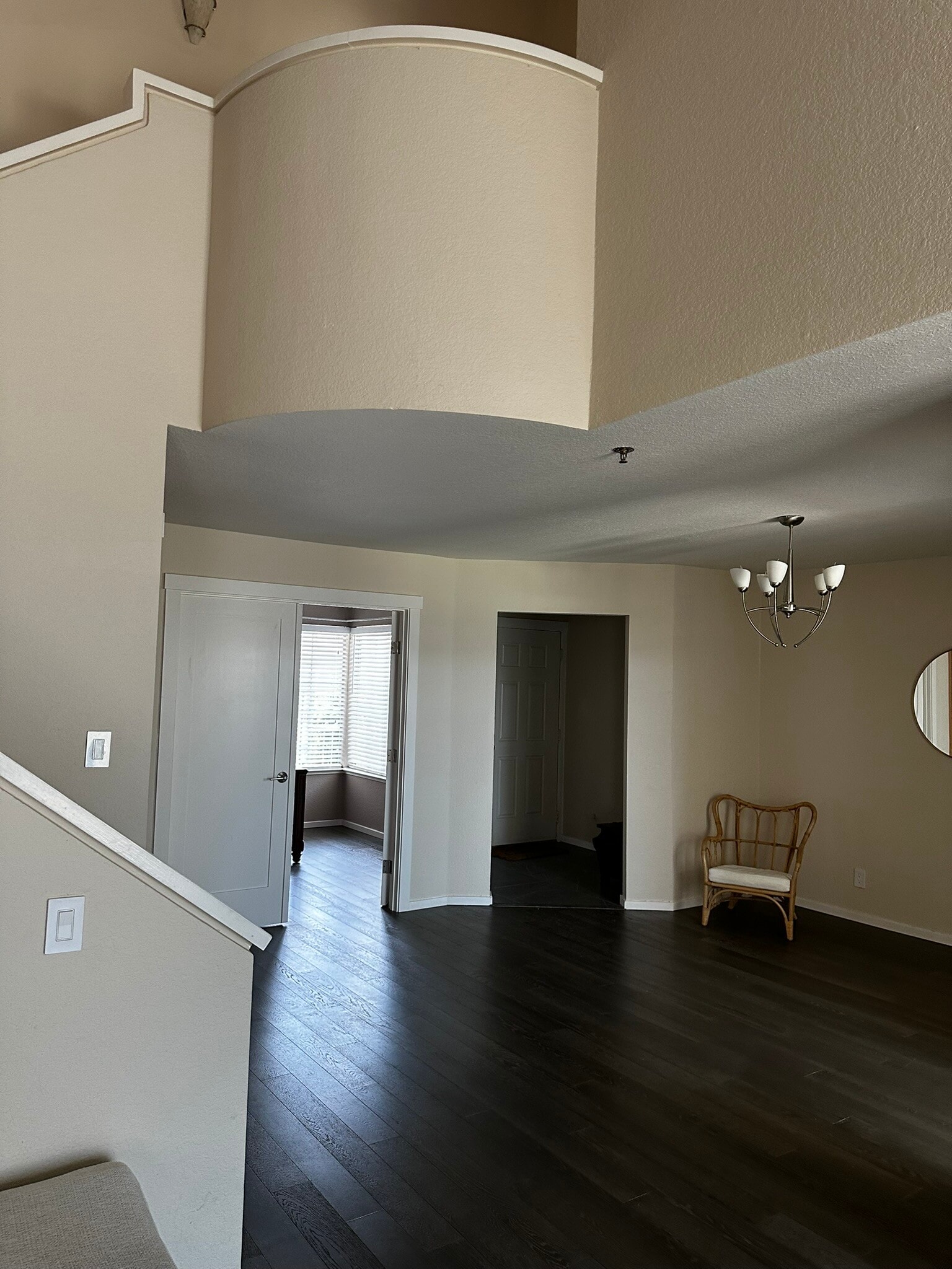 Living Room - 126 Cityview Dr