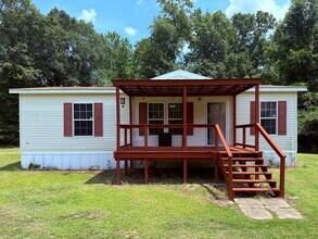Building Photo - Charming 3 Bed, 2 Bath Mobile Home – Count...
