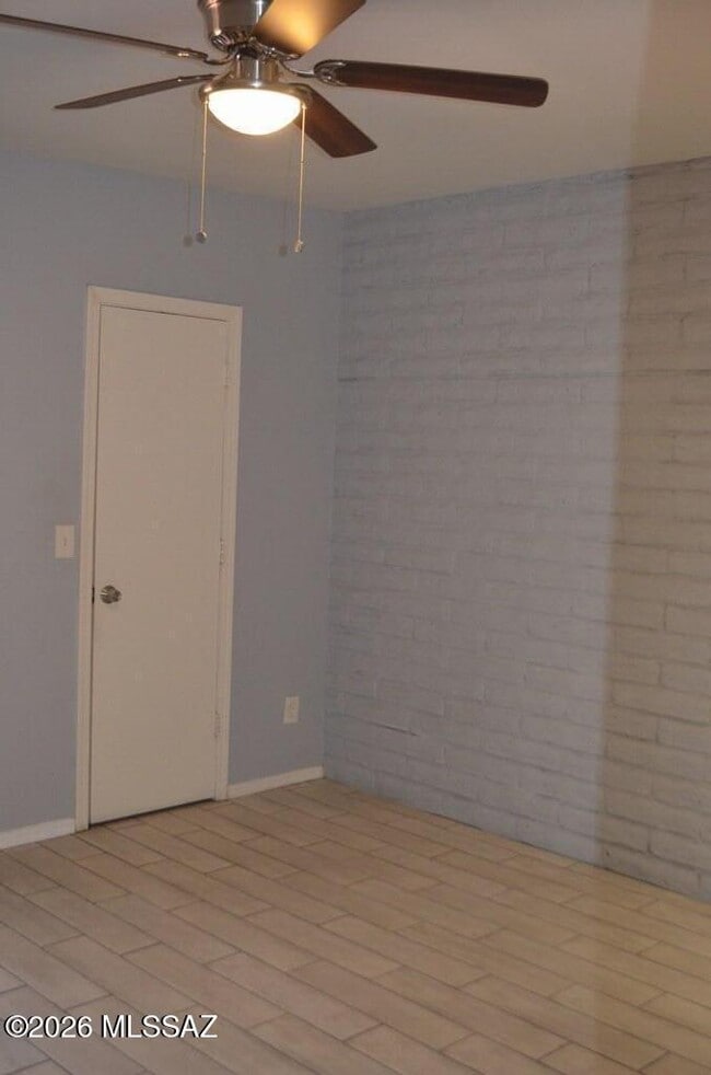 Building Photo - 9159 E Broadway Blvd