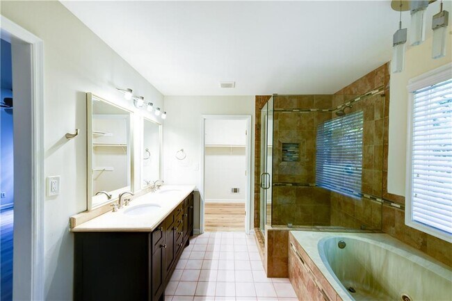 Building Photo - 3399 Parsons Ridge Ln