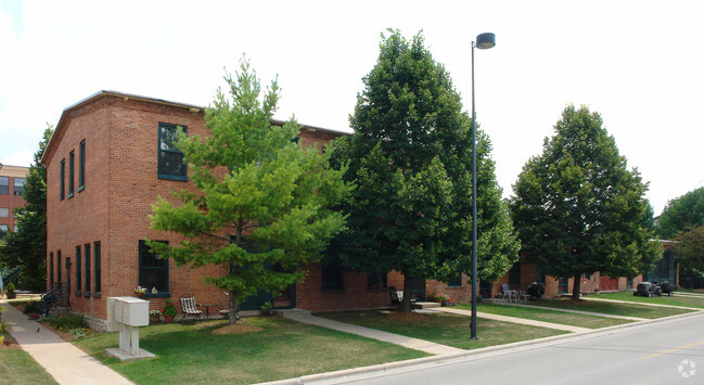 Primary Photo - Lawton Foundry Townhomes