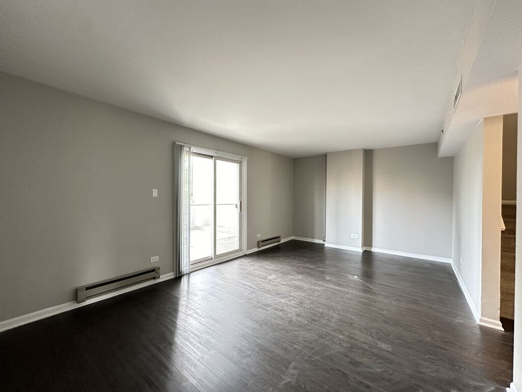 Building Photo - 4334 N Hazel St