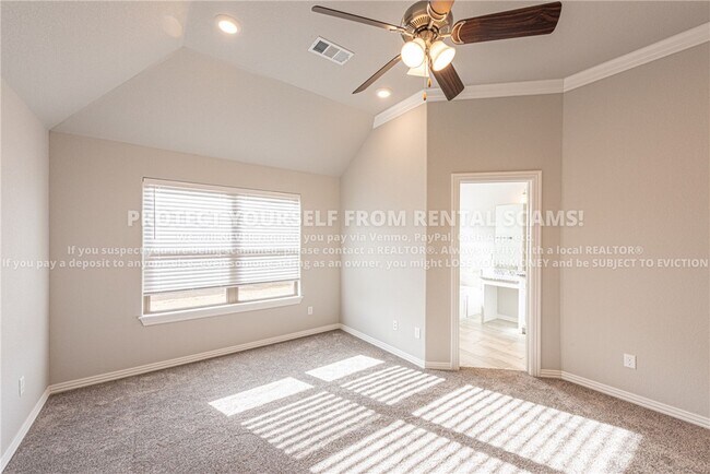 Building Photo - 703 Quartzite Ave
