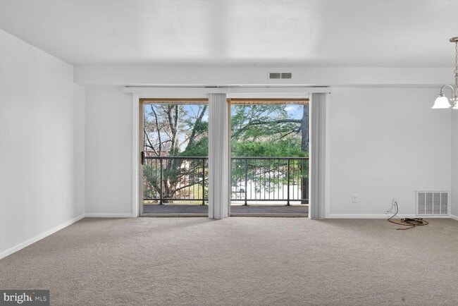 Building Photo - 105 Fitz Ct