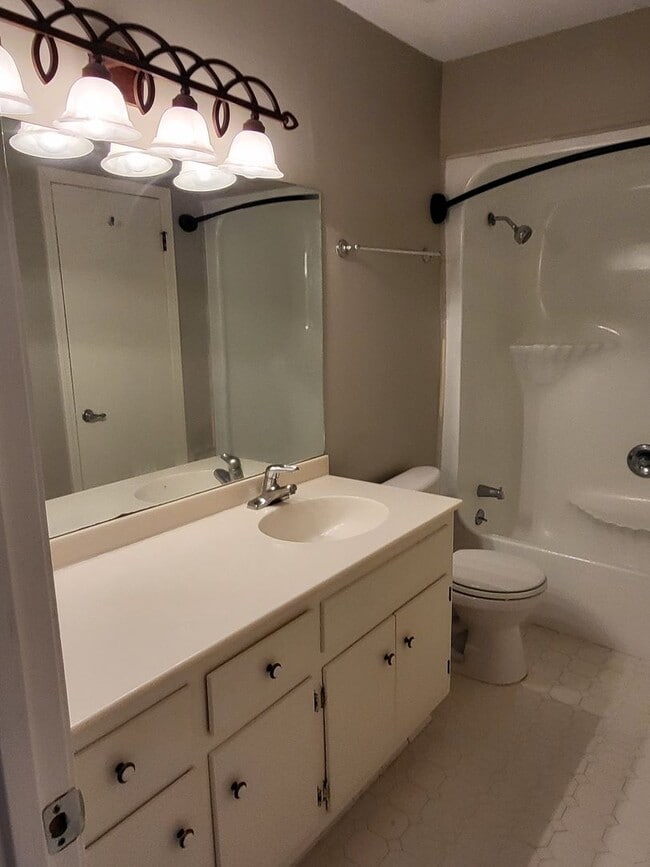 Building Photo - 210 22nd St N