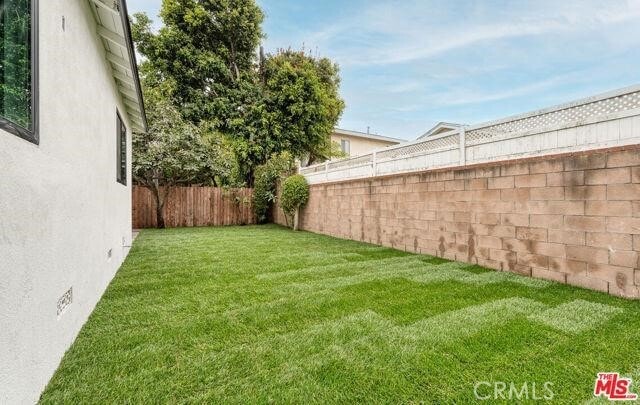 Building Photo - 12034 Alberta Dr