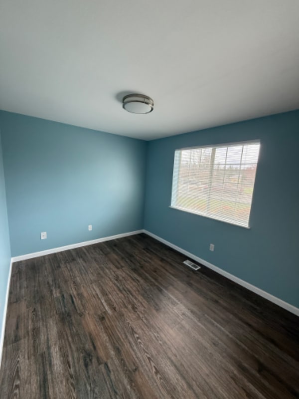 Building Photo - 12015 200th Ave Ct E