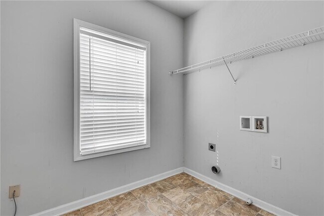 Building Photo - 5288 Cactus Cove Ln