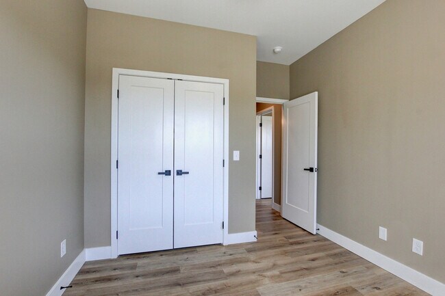 Building Photo - 102 Rosenwald St