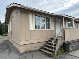 Building Photo - 3111 W 30th Ave