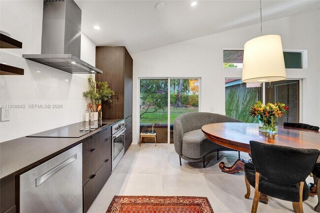 Building Photo - 648 Sand Creek Cir