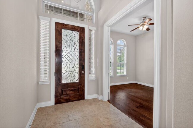 Building Photo - 25610 Fleming Lodge Ln