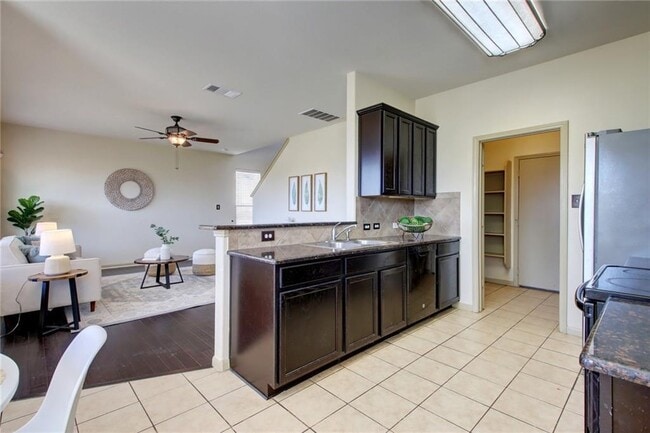 Building Photo - 12303 Stoneridge Gap Ln