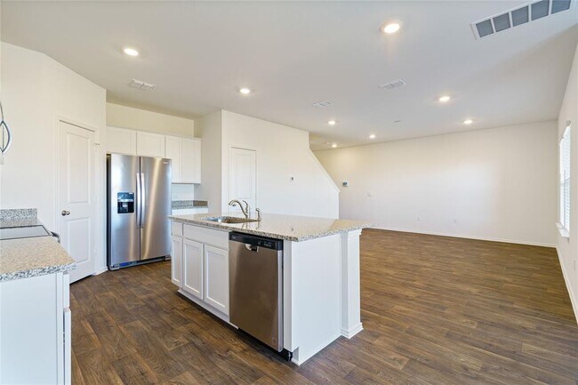 Building Photo - 18512 Cremello Dr