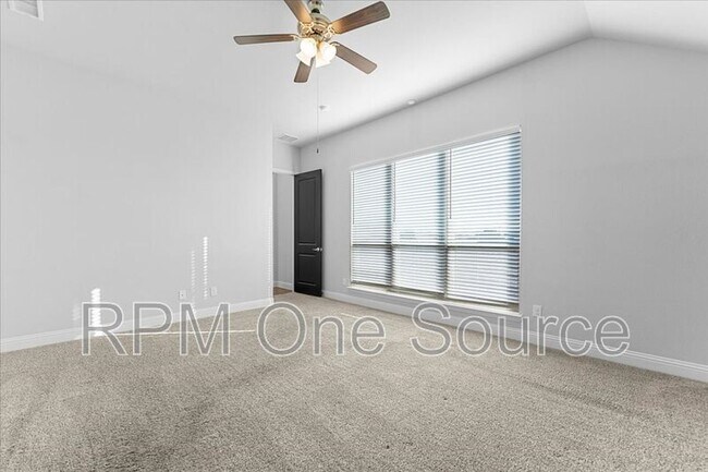 Building Photo - 6320 Starr Dr.