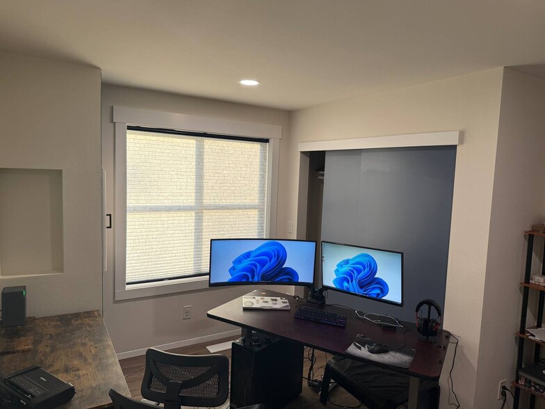 1st floor, bedroom 1 - 10526 111th Ave NE