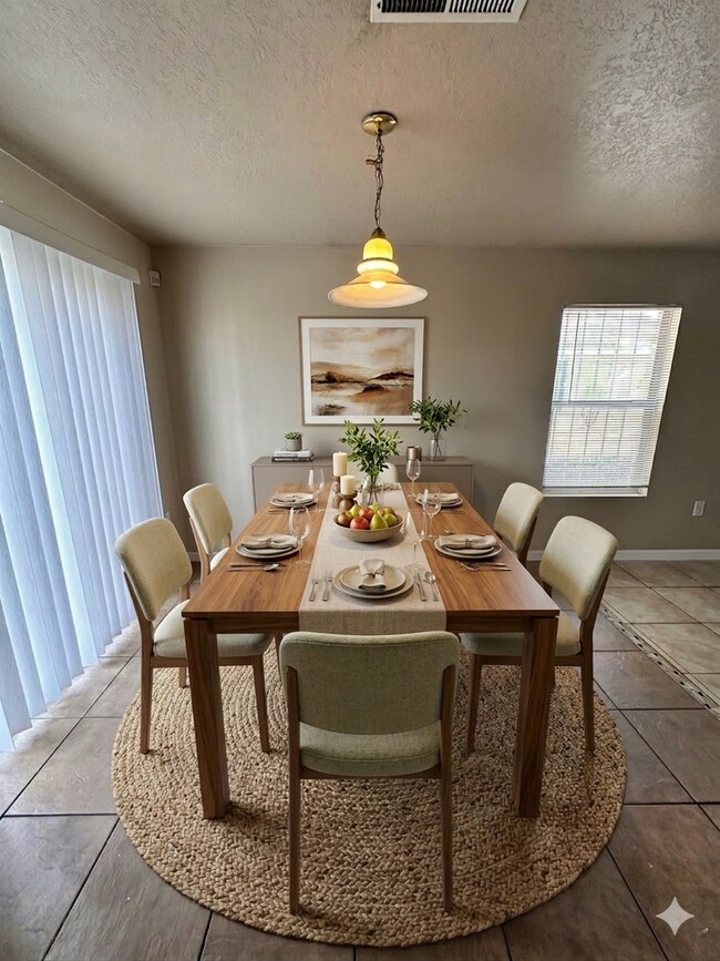 Building Photo - *"PRICE  REDUCED + MOVE-IN SPECIAL" 3 Bedroom 2 Bathroom with 2 Car Garage