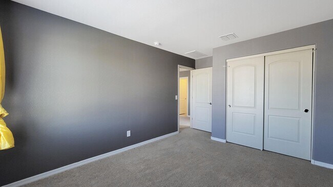 Building Photo - Closer to Goodyear than Buckeye! Gorgeous house!