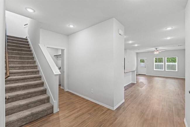 Building Photo - 10718 Soapberry Ct