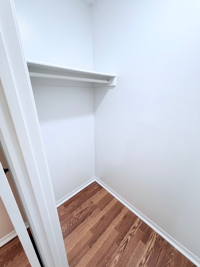 Building Photo - 159 Sheeler Ave