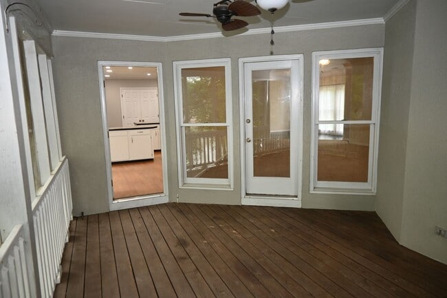 Building Photo - 19 Nettle Ct