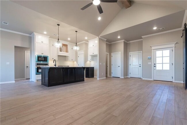 Building Photo - 8325 NW 163rd St