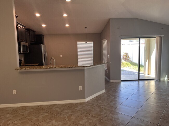 Building Photo - 11018 Whittney Chase Dr