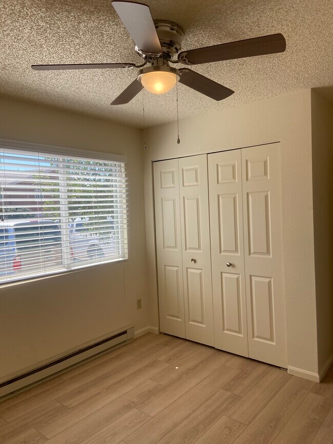 Building Photo - 631 Conifer St