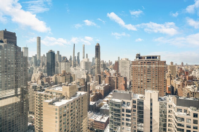 Building Photo - 422 E 72nd St