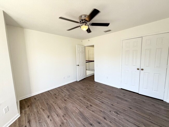 Building Photo - Beautifully Updated 4-Bedroom Home with Po...