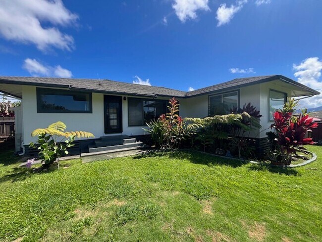 Building Photo - Stunning Newly Renovated Rim Lot in Wahiaw...