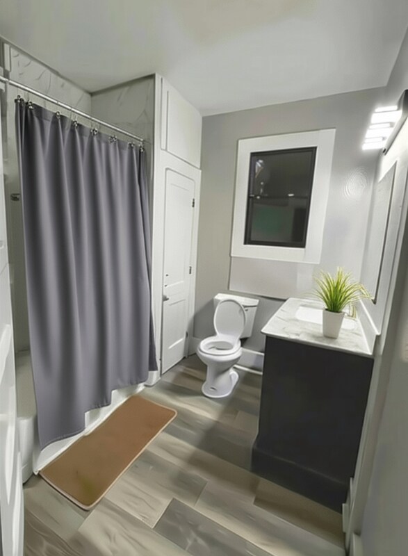 Building Photo - 809 Newman St