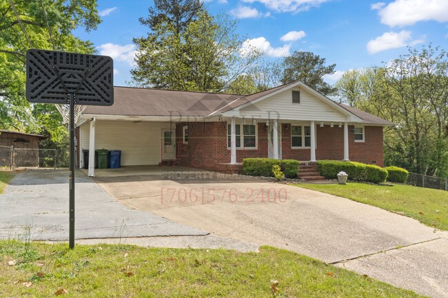 Building Photo - 2866 Hobbs Rd