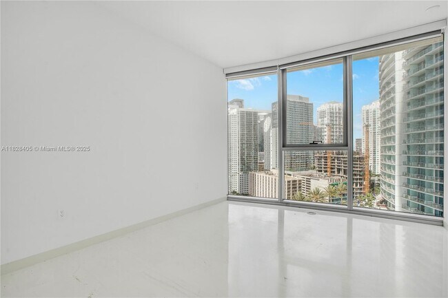 Building Photo - 300 Biscayne Blvd Way