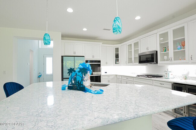 Building Photo - 853 Bama Breeze Dr