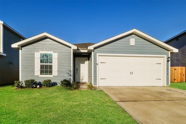 Primary Photo - 23014 Bellini Dr