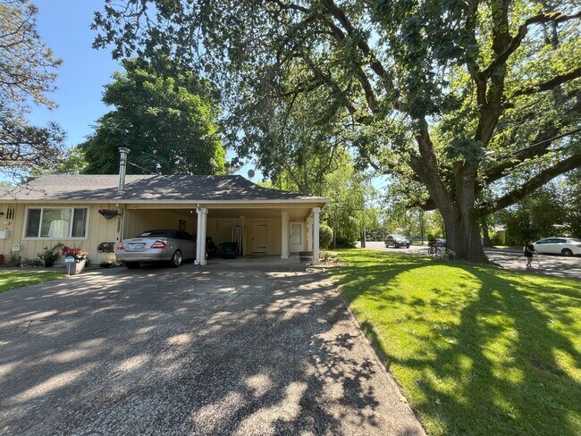 Building Photo - CLM1529 (HOLD FUNDS - leak repair)