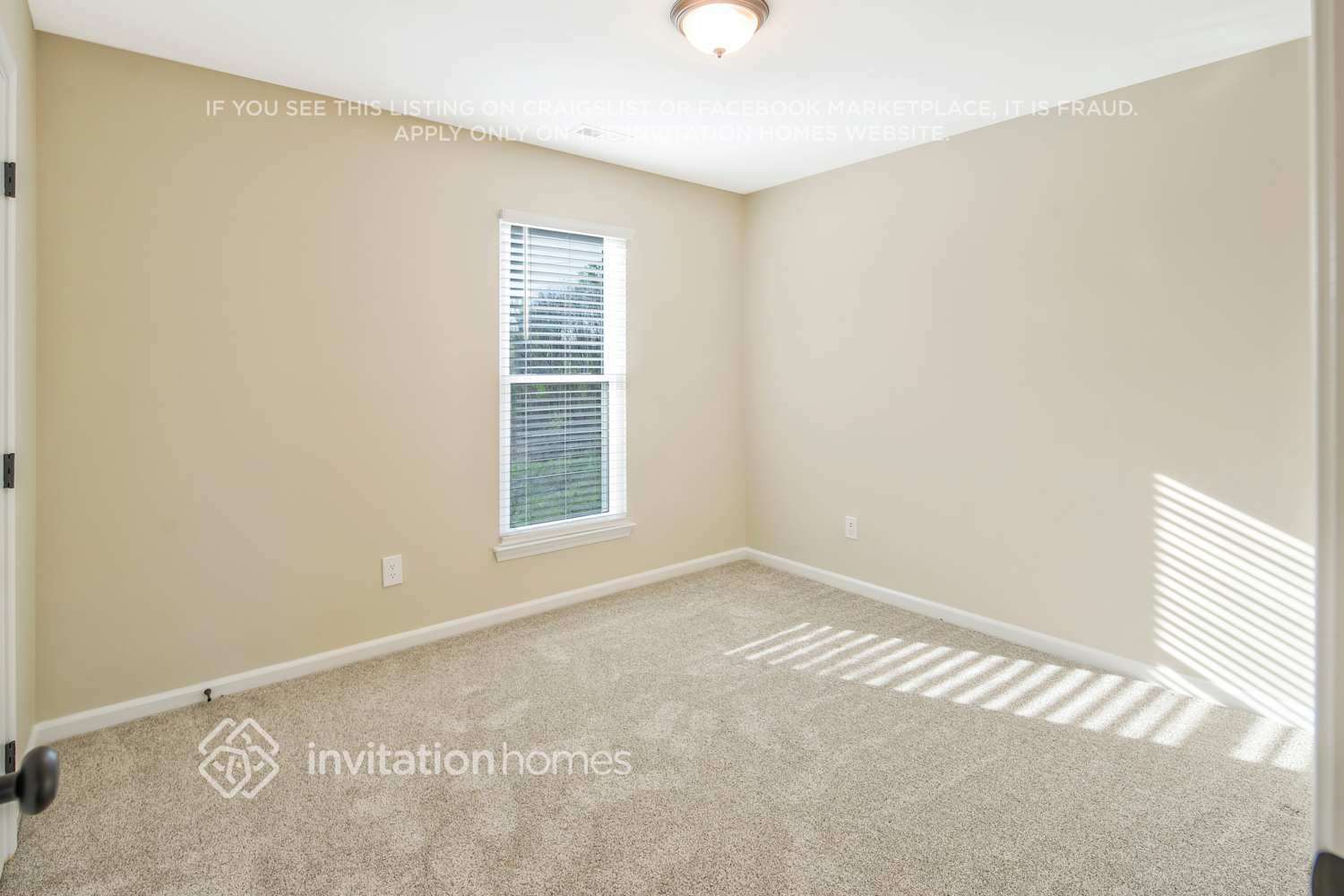 Building Photo - 1845 Jeffrey Bryan Dr