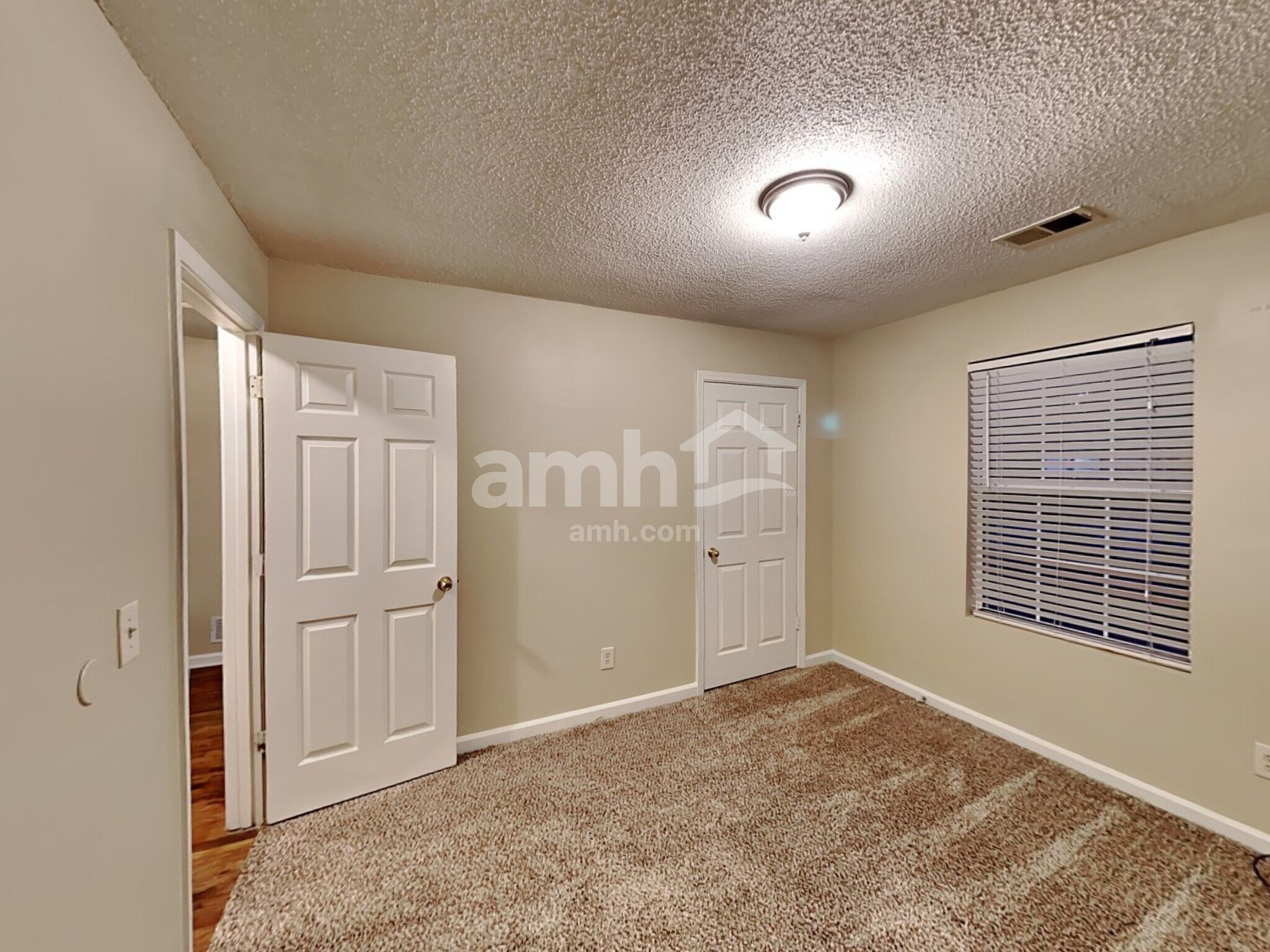 Building Photo - 4845 Chasestone Ct