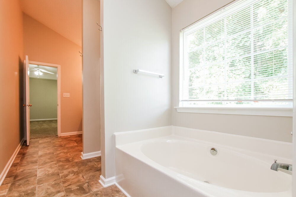 Building Photo - 3431 Ann Franklin Ct