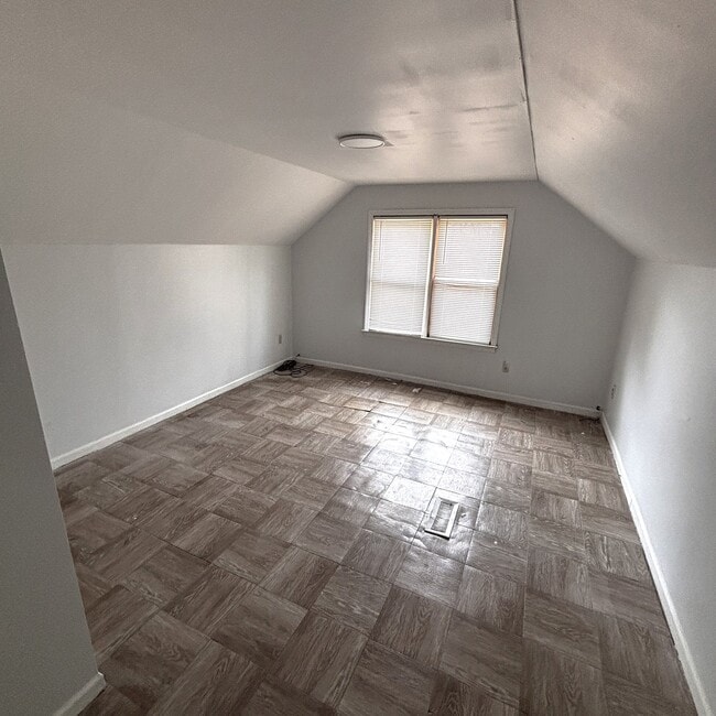 Building Photo - 10794 Marne St
