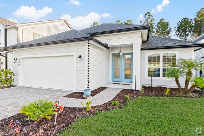 Building Photo - 600 Watervale Dr