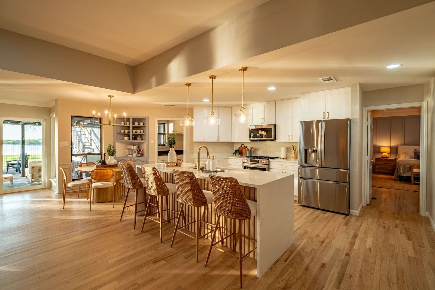 Building Photo - 6509 Lakeshore Ct