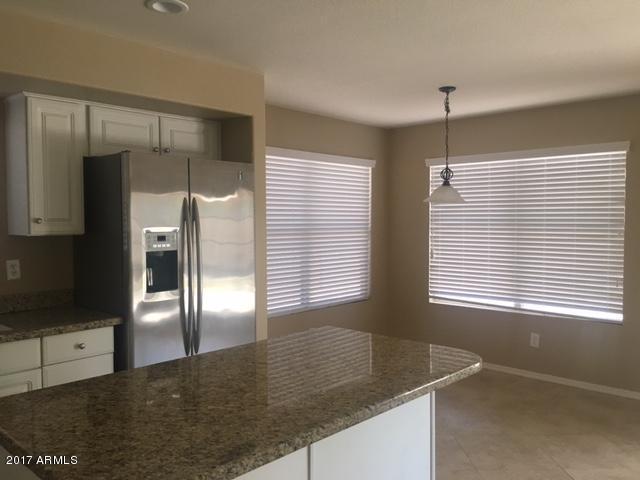 Building Photo - 12755 W Alvarado Rd