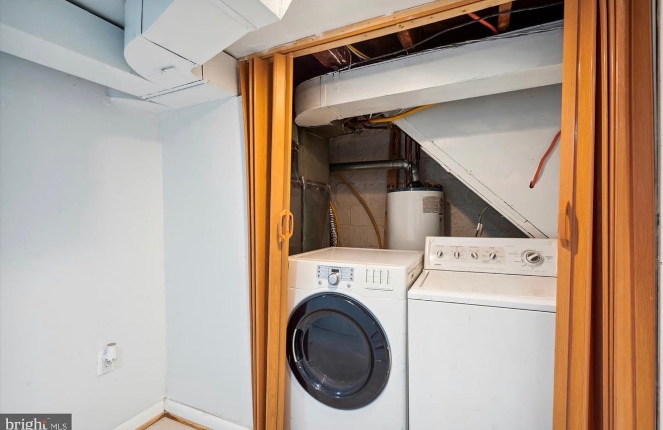Lower Level Washer & Dryer - 104 Lynhaven Dr