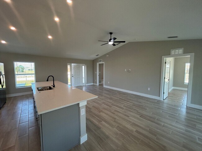 Building Photo - BRAND new construction 4 Bedroom 3 Bathrooms