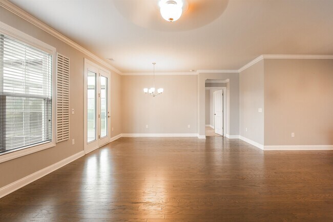 Building Photo - 149 Laurel Hill Pl